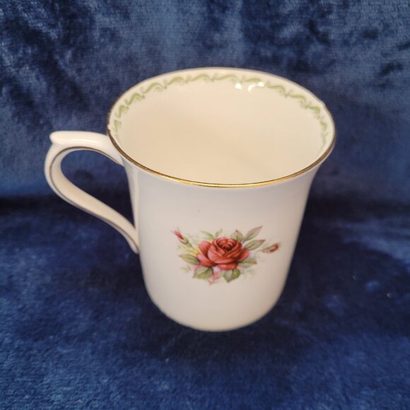 Queens Fine Bone China Mug ~ Rose - Picture 3 of 4